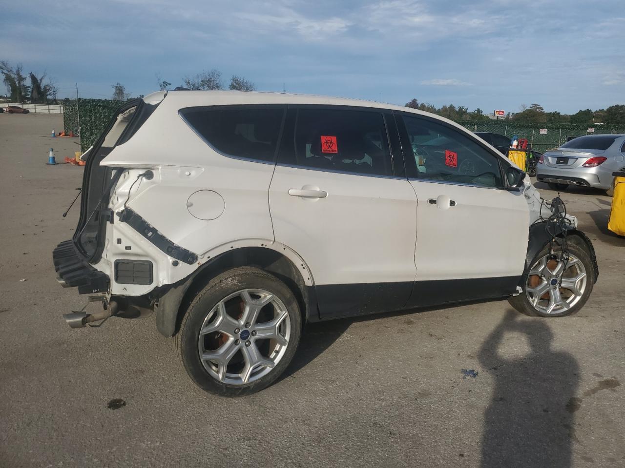 Изображение 3 2017 FORD ESCAPE SE 2017 с VIN 1FMCU9G91HUA55034