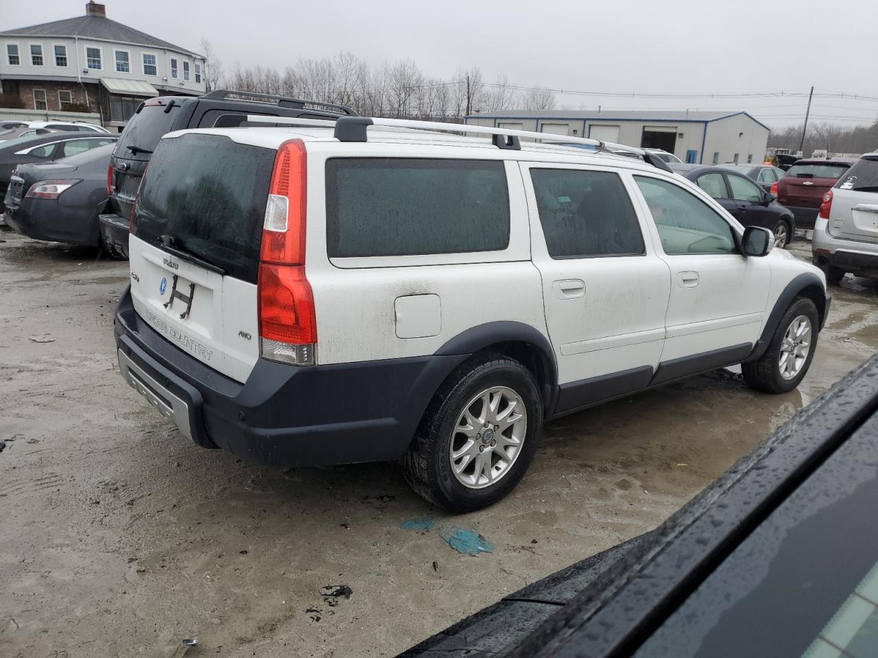 Image 3 of 2007 VOLVO XC70  2007 with VIN YV4SZ592471258085