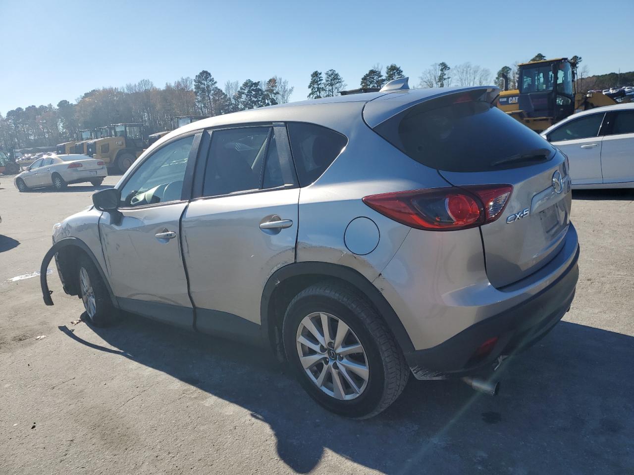 Image 2 of 2015 MAZDA CX-5 TOURING 2015 with VIN JM3KE2CY0F0527320