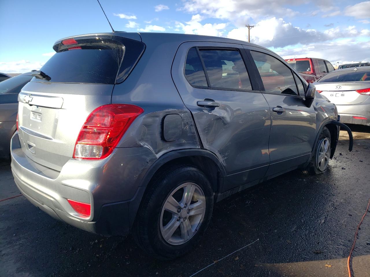 Изображение 3 2020 CHEVROLET TRAX LS 2020 с VIN 3GNCJKSB3LL193618