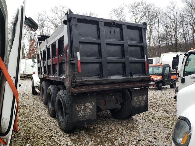 Image 3 of 1998 WESTERN STAR/AUTO CAR CONVENTIONAL 4900 1998 with VIN 2WLPCC1F2WK952934