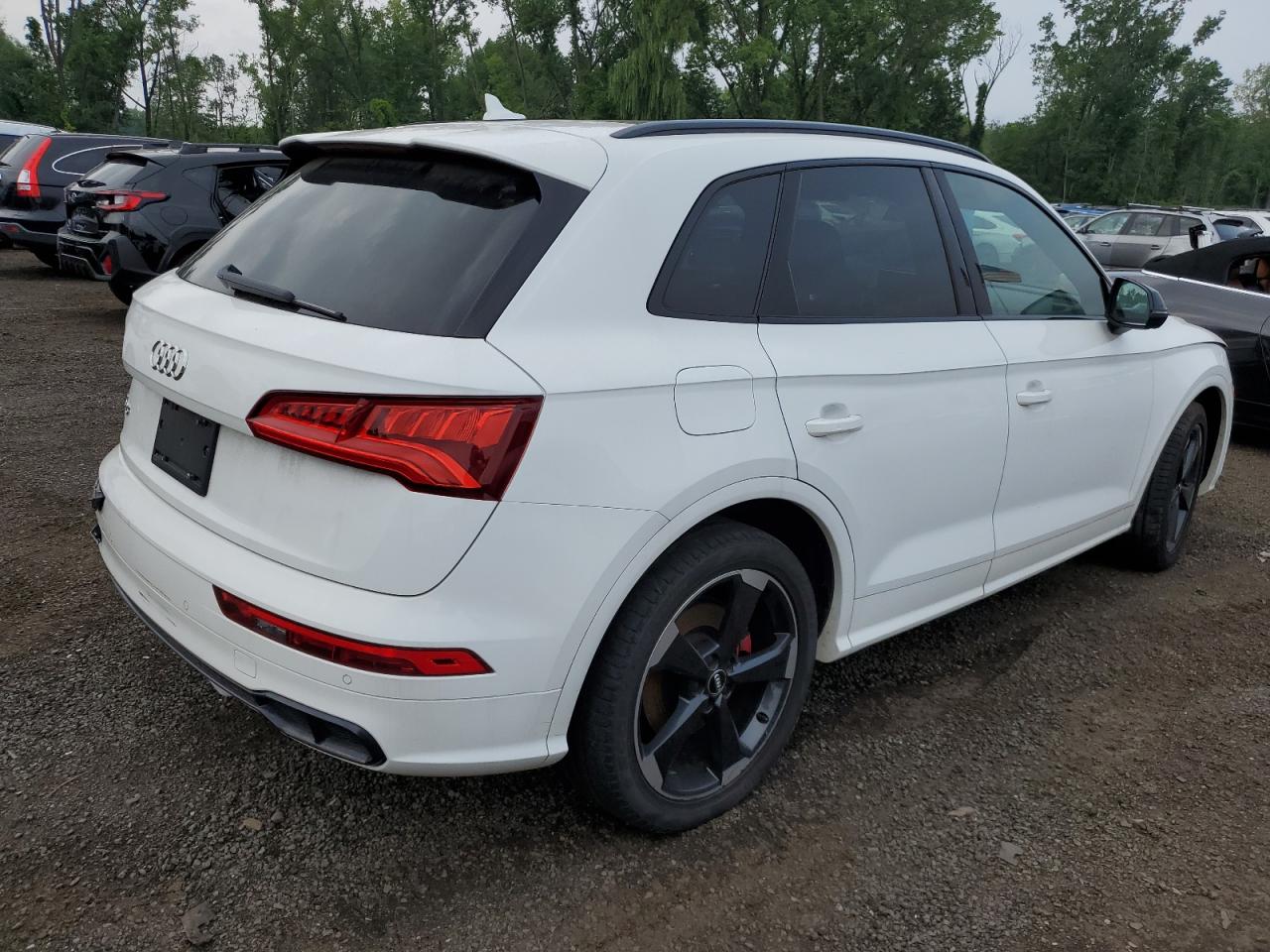 Image 3 of 2019 AUDI SQ5 PREMIUM PLUS 2019 with VIN WA1B4AFY2K2046608