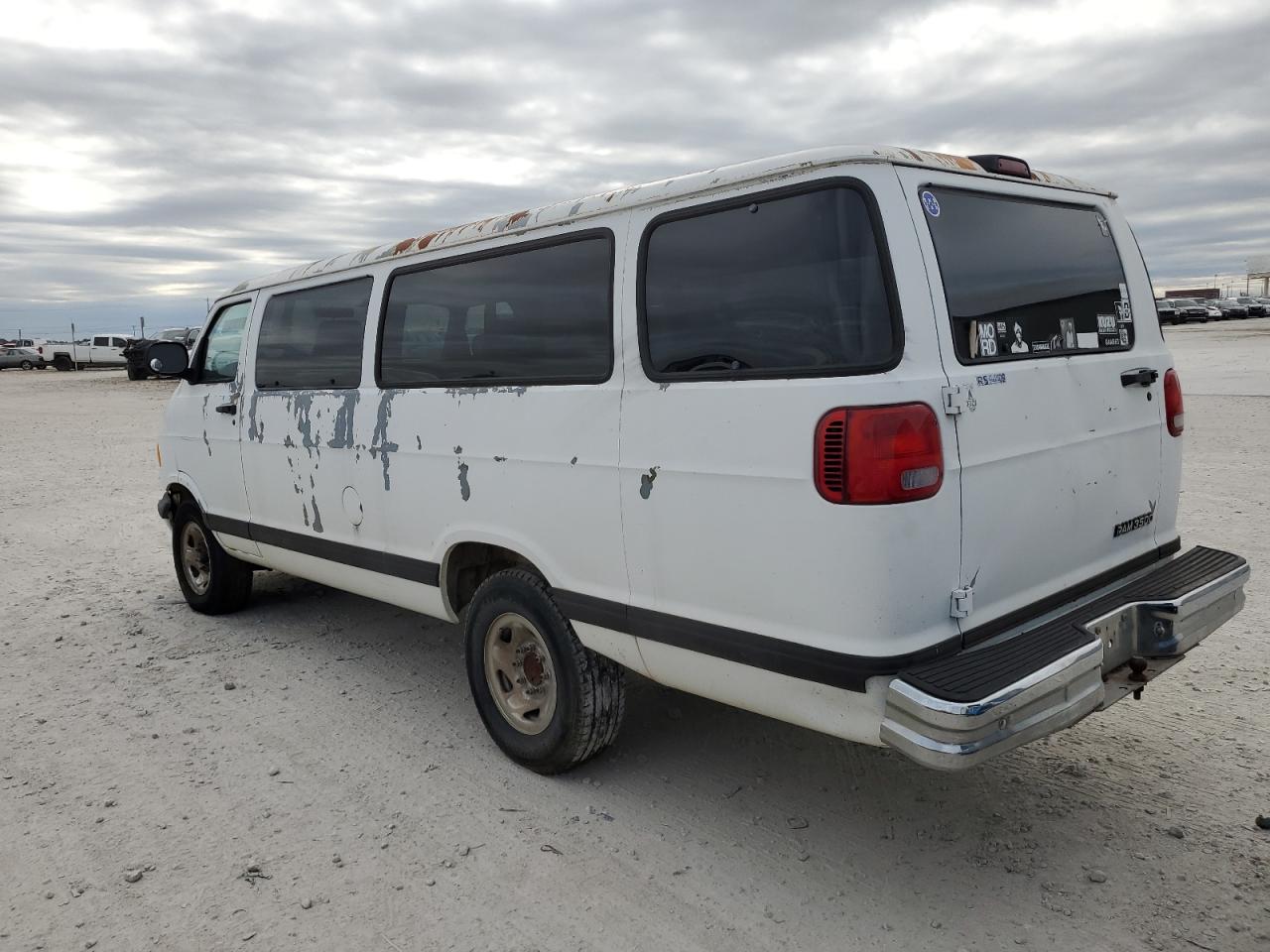 Obraz 2 z 1999 DODGE RAM WAGON B3500 1999 z VIN 2B5WB35Z8XK542980