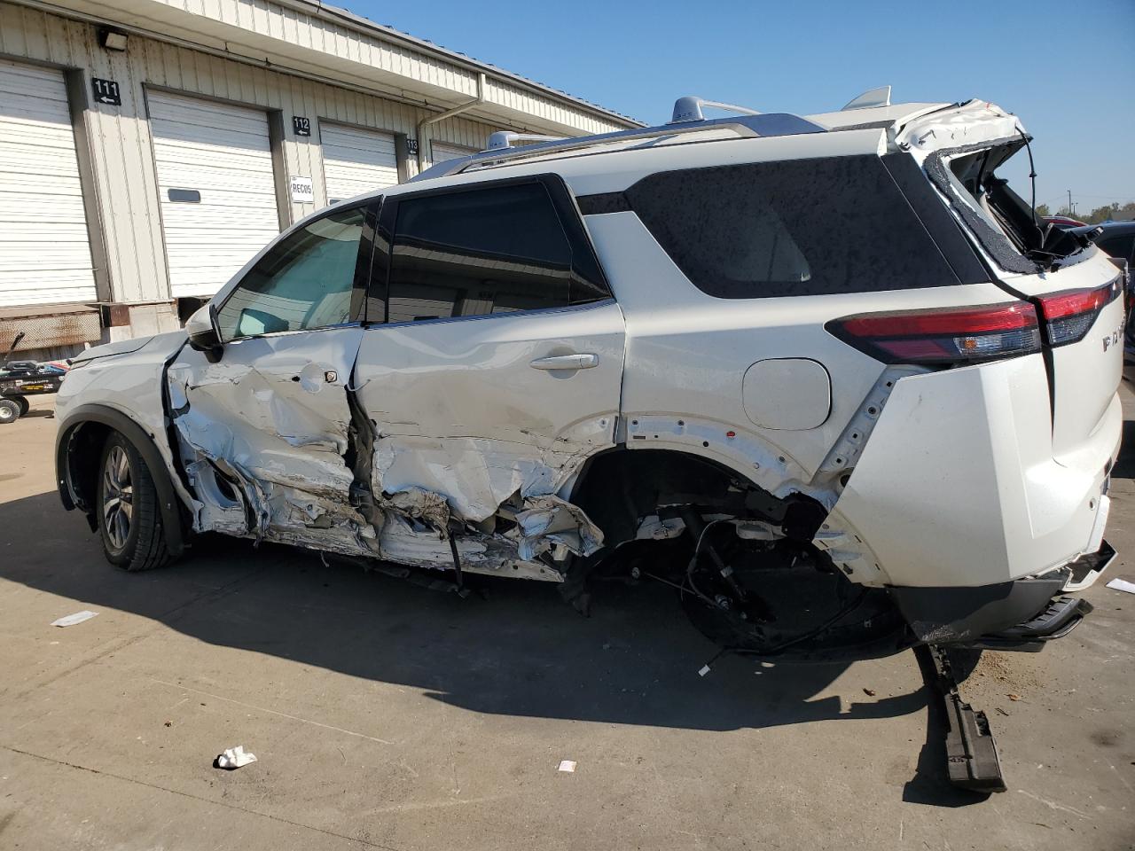 Изображение 2 2022 NISSAN PATHFINDER SL 2022 с VIN 5N1DR3CC4NC272728