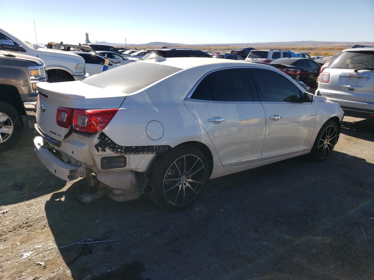 Image 3 of 2014 CHEVROLET MALIBU LTZ 2014 with VIN 1G11J5SX4EF253568