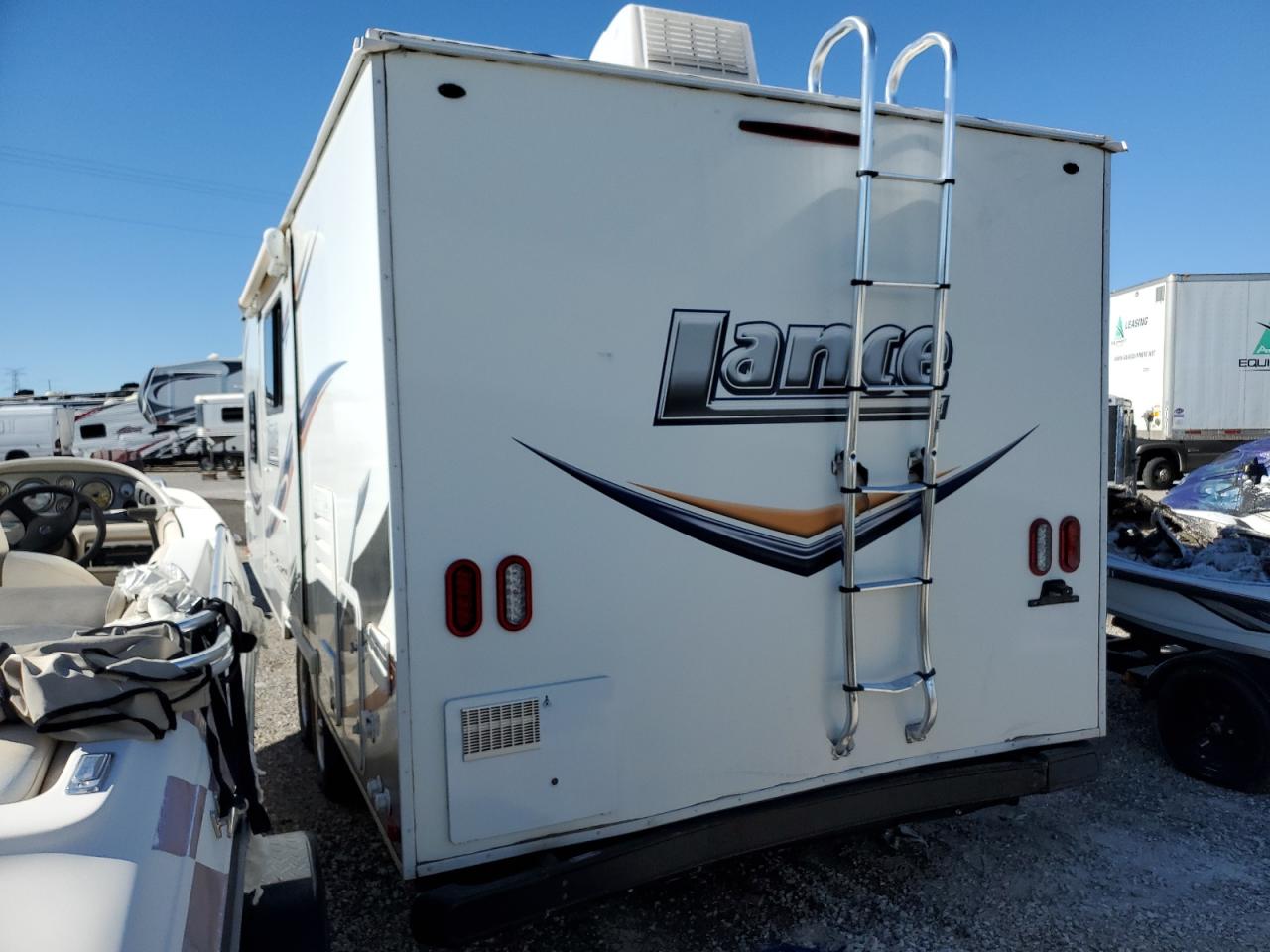 Изображение 3 2014 LANCIA 2295 2014 с VIN 56YTT2223EL313922