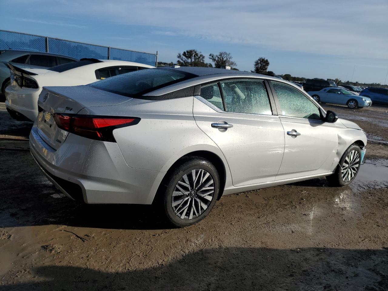 Image 3 of 2024 NISSAN ALTIMA SV 2024 with VIN 1N4BL4DW7RN334733