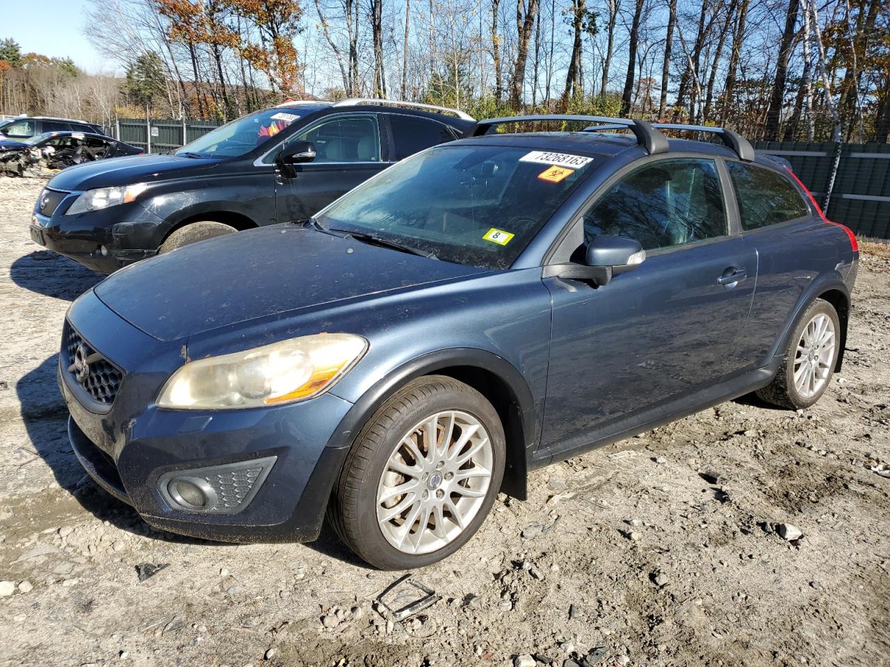 Image 1 of 2011 VOLVO C30 T5 2011 with VIN YV1672MK2B2209772