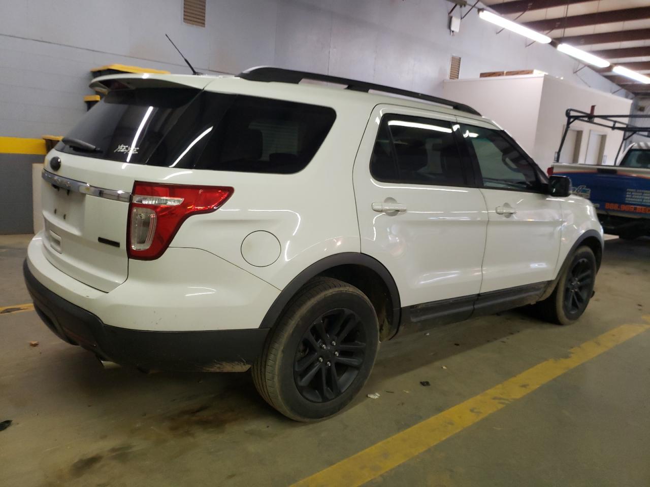 Image 3 of 2013 FORD EXPLORER XLT 2013 with VIN 1FM5K7D93DGA42575