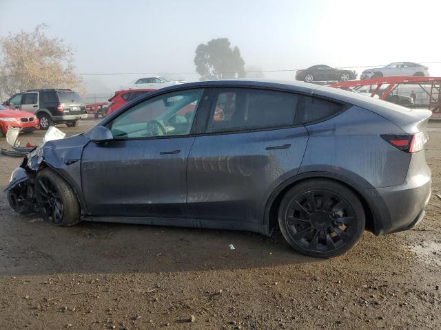 Изображение 2 2022 TESLA MODEL Y  2022 с VIN 7SAYGDEE8NF480505