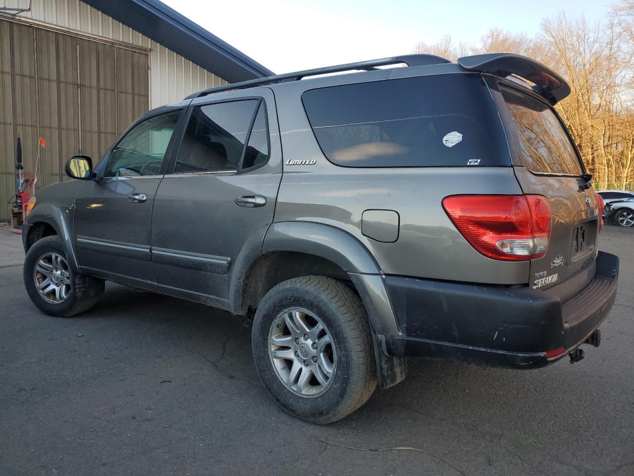Изображение 2 2005 TOYOTA SEQUOIA LIMITED 2005 с VIN 5TDBT48A25S242782