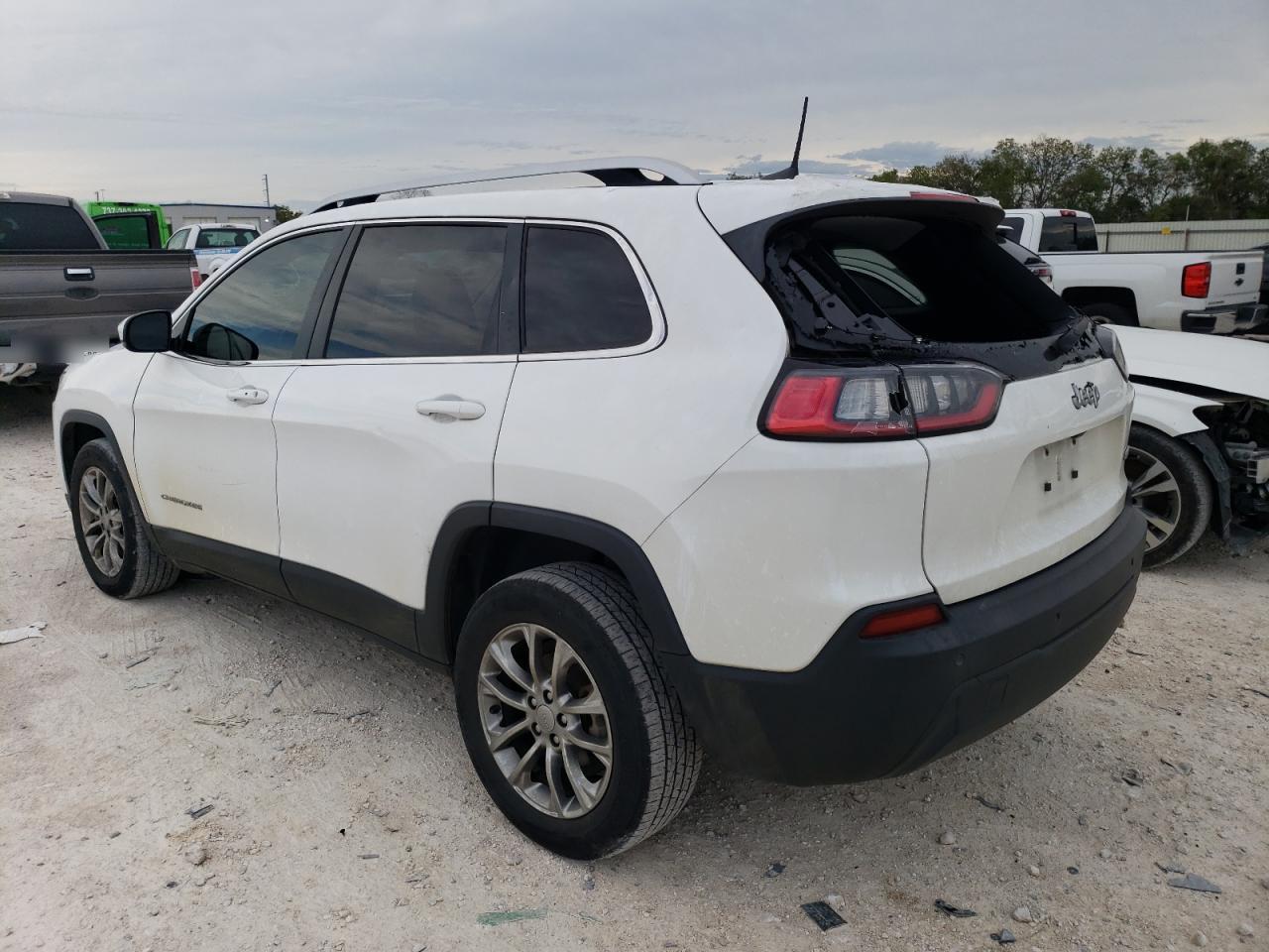 Image 2 of 2021 JEEP CHEROKEE LATITUDE PLUS 2021 with VIN 1C4PJLLB3MD107259