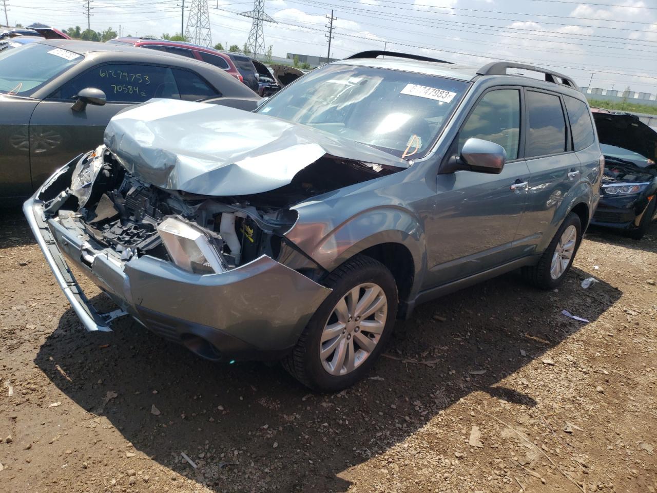 Image 1 of 2012 SUBARU FORESTER 2.5X PREMIUM 2012 with VIN JF2SHBDC0CH413660