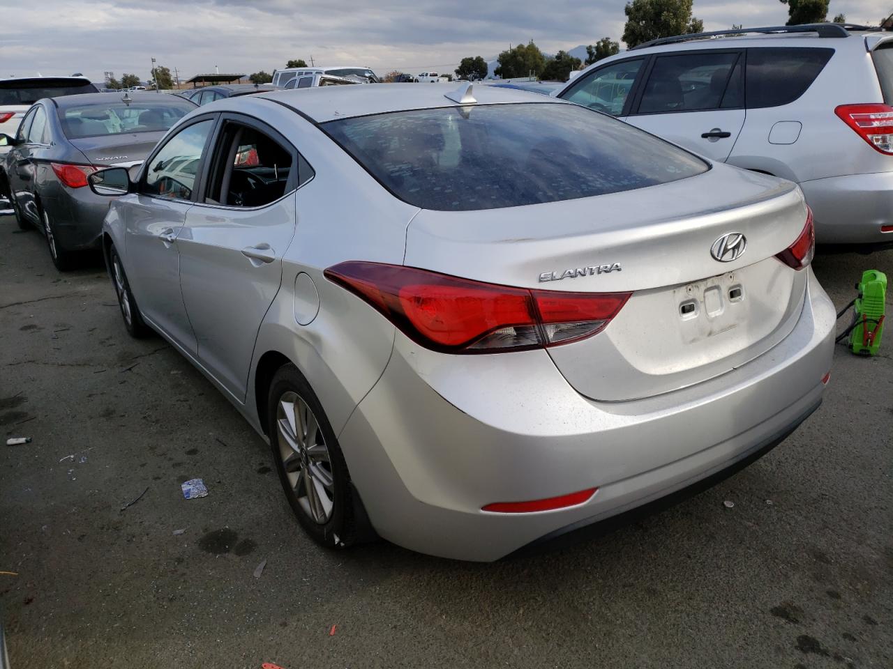 Obraz 2 z 2015 HYUNDAI ELANTRA SE 2015 z VIN 5NPDH4AE6FH586484