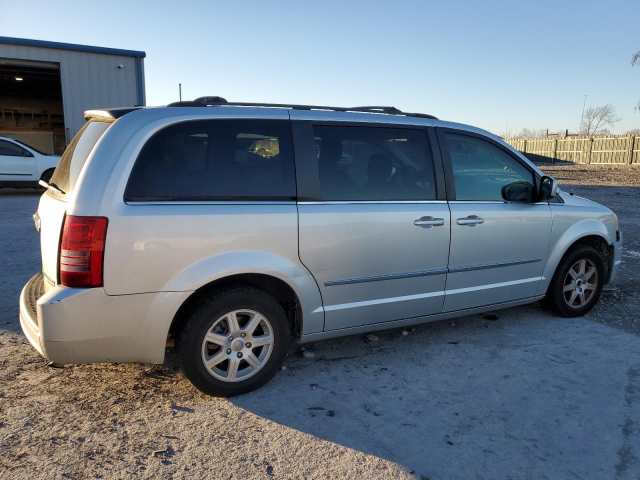 Image 3 of 2010 CHRYSLER TOWN & COUNTRY TOURING 2010 with VIN 2A4RR5D16AR115314