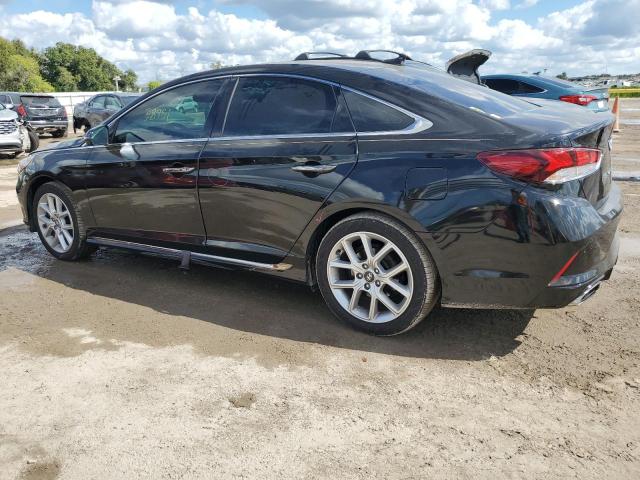 Image 2 of 2018 HYUNDAI SONATA SPORT 2018 with VIN 5NPE34AB0JH686288