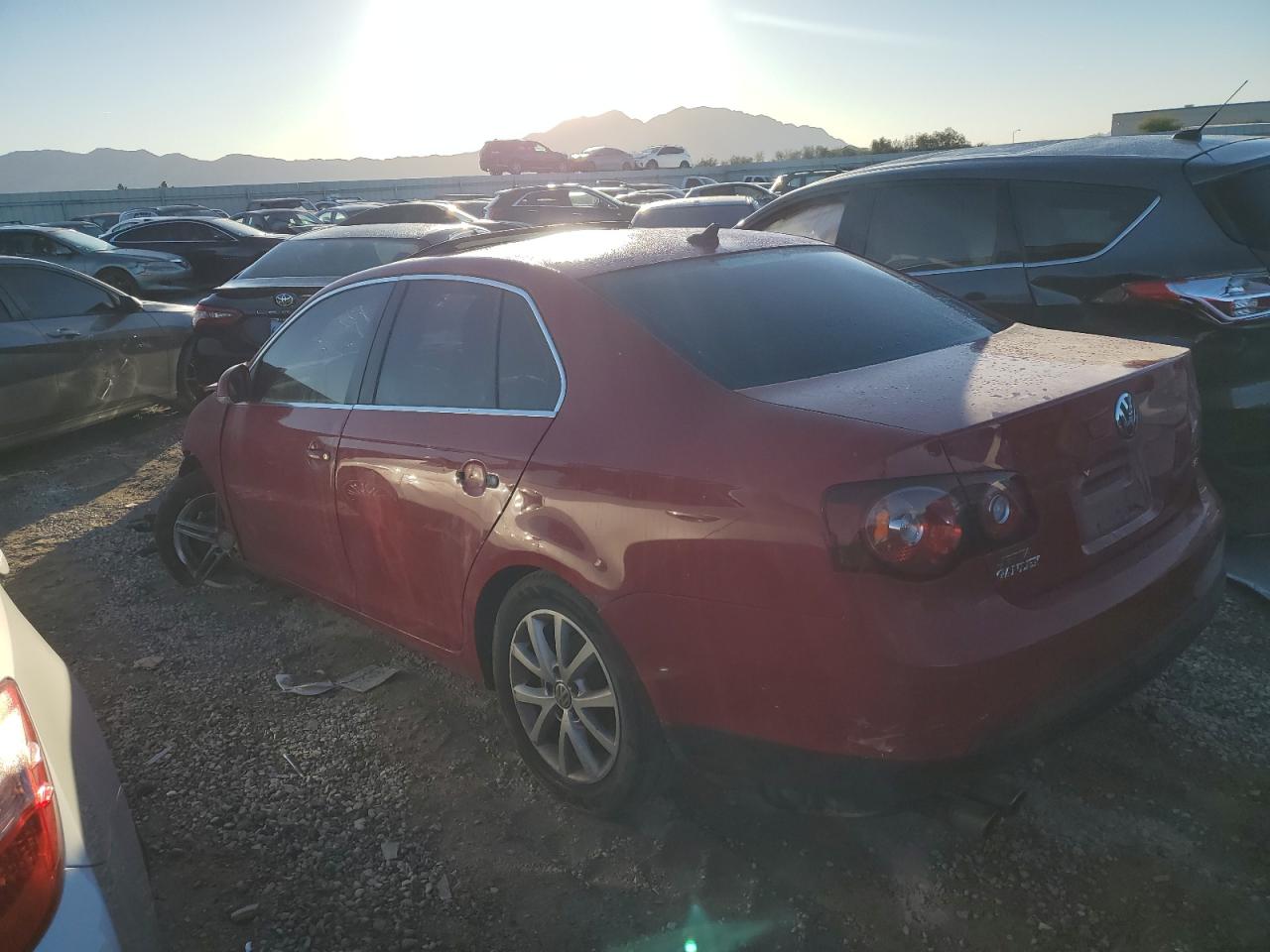 Obraz 2 z 2010 VOLKSWAGEN JETTA SE 2010 z VIN 3VWRZ7AJ4AM029722