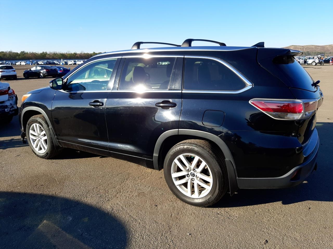 Obraz 2 z 2016 TOYOTA HIGHLANDER LIMITED 2016 z VIN 5TDDKRFH7GS267494