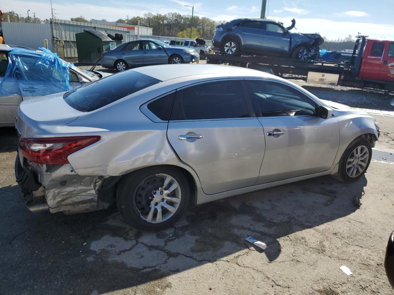 Image 3 of 2018 NISSAN ALTIMA 2.5 2018 with VIN 1N4AL3AP3JC283184