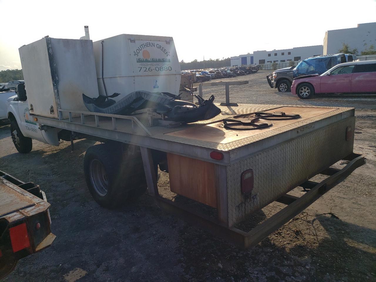 Image 2 of 2013 FORD F350 SUPER DUTY 2013 with VIN 1FDRF3G62DEB76991