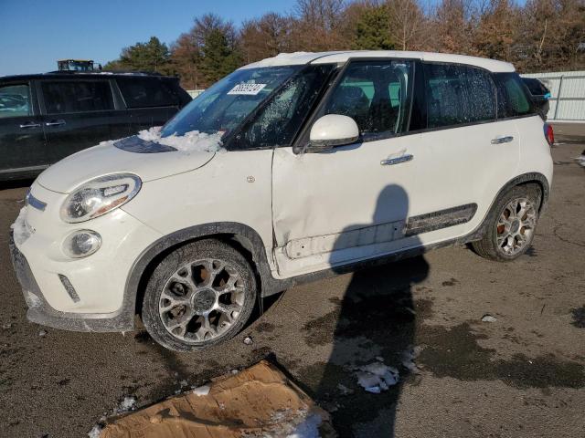 Obraz 1 z 2014 FIAT 500L TREKKING 2014 z VIN ZFBCFADH2EZ016269
