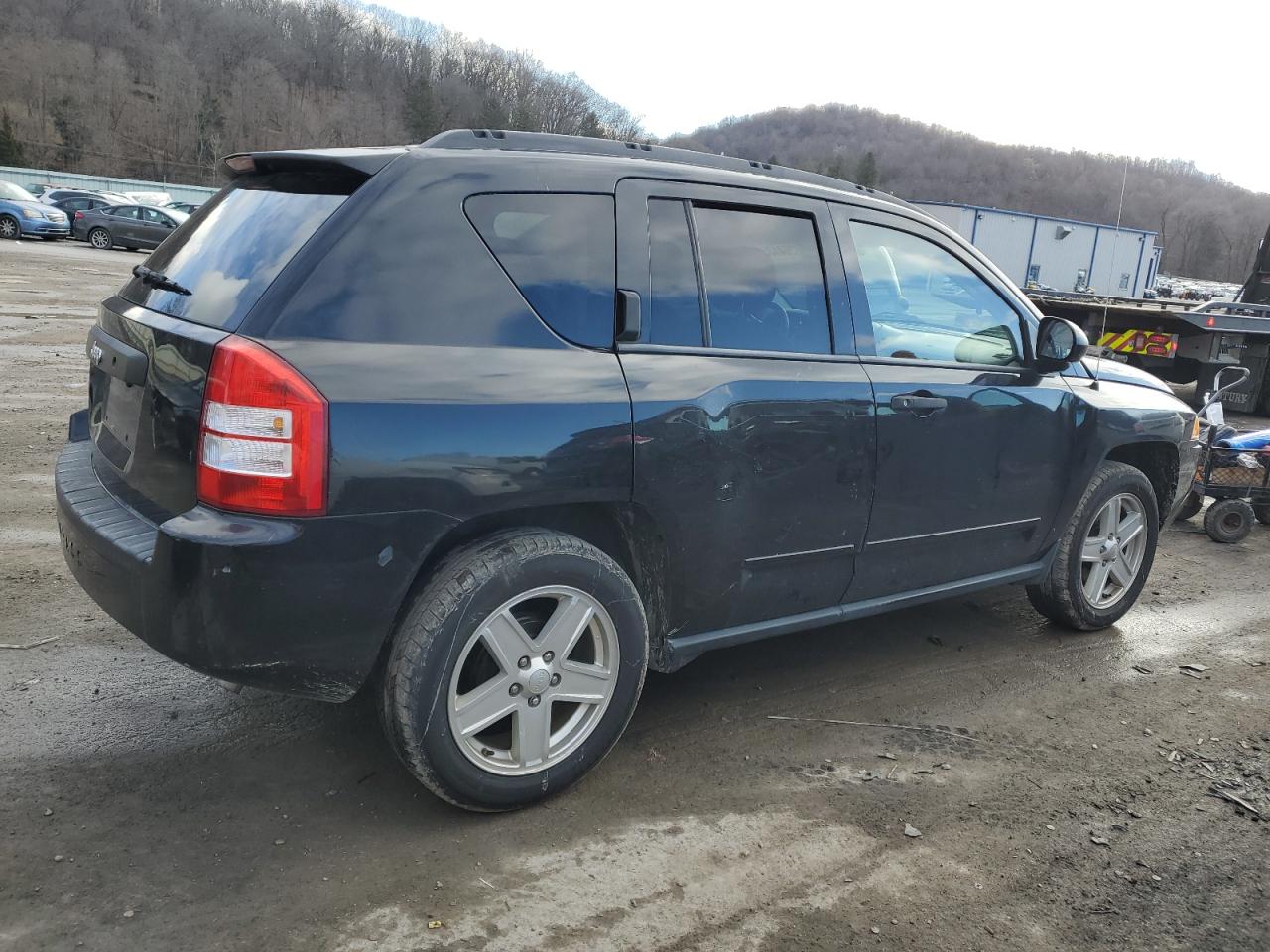 Obraz 3 z 2010 JEEP COMPASS SPORT 2010 z VIN 1J4NT1FAXAD624699