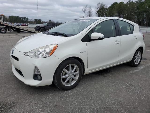 Image 1 of 2013 TOYOTA PRIUS C  2013 with VIN JTDKDTB33D1035914