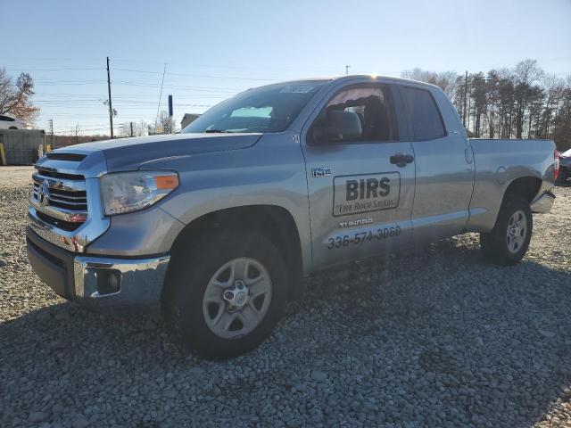 Image 1 of 2017 TOYOTA TUNDRA DOUBLE CAB SR/SR5 2017 with VIN 5TFUW5F1XHX675919