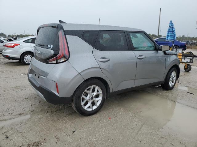 Obraz 3 z 2023 KIA SOUL LX 2023 z VIN KNDJ23AU9P7872051