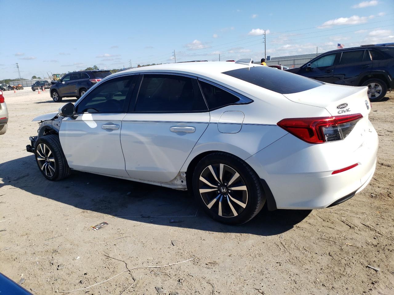 Image 2 of 2022 HONDA CIVIC EX 2022 with VIN JHMFE1F71NX004142