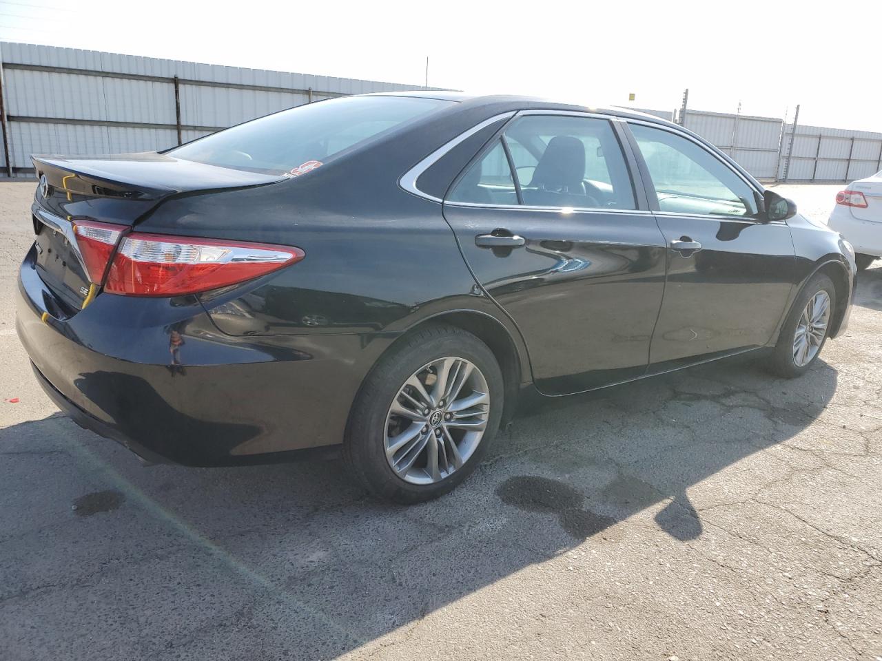 Изображение 3 2015 TOYOTA CAMRY LE 2015 с VIN 4T1BF1FK5FU053005