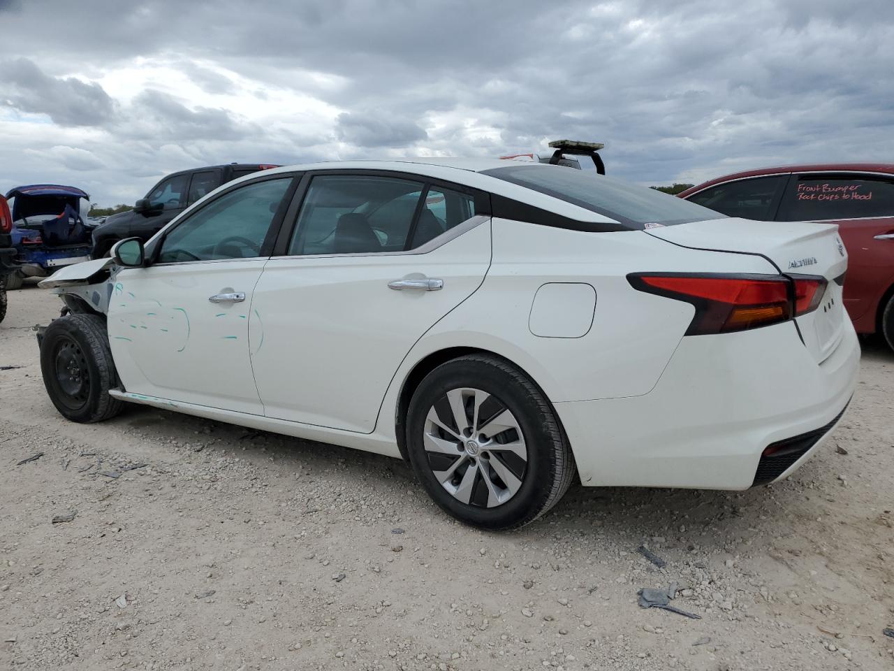Image 2 of 2020 NISSAN ALTIMA S 2020 with VIN 1N4BL4BVXLC251908