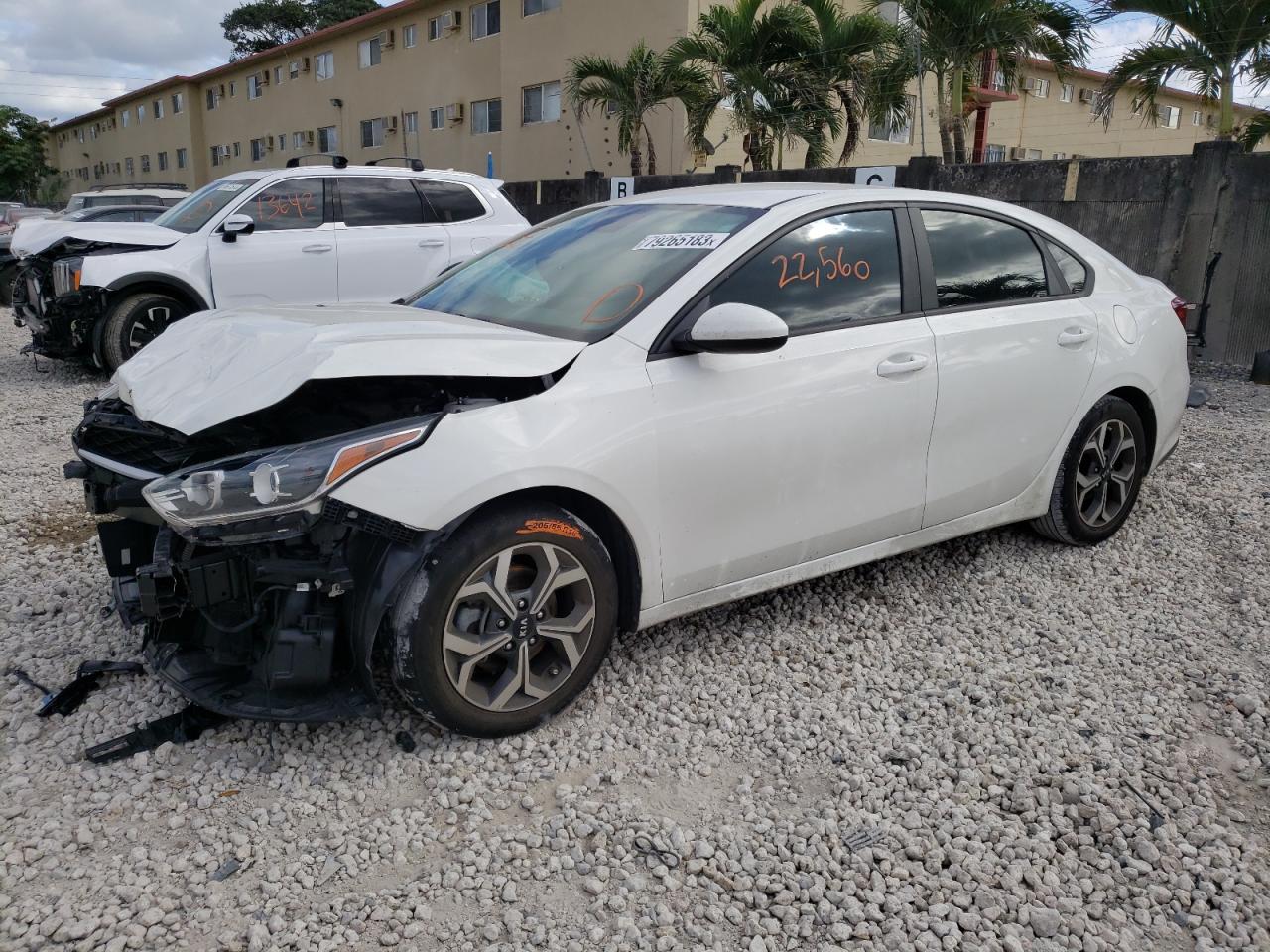 Image 1 of 2020 KIA FORTE FE 2020 with VIN 3KPF24AD6LE212717