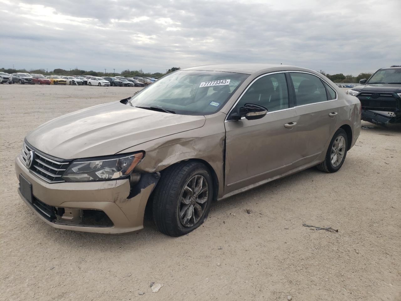 Изображение Volkswagen Passat S 2016