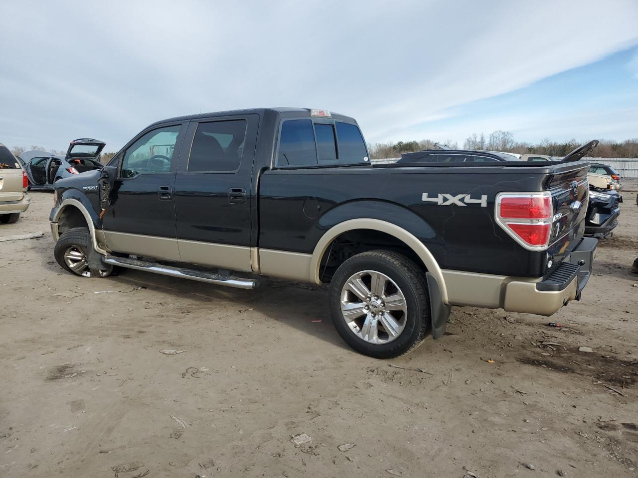 Obraz 2 z 2010 FORD F150 SUPERCREW 2010 z VIN 1FTFW1EV2AFB22781