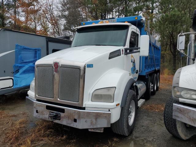 Image 2 of 2016 KENWORTH CONSTRUCTION T880 2016 with VIN 1NKZXPEX0GJ492789