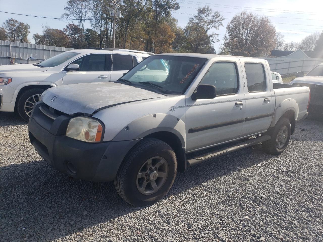 Image 1 of 2002 NISSAN FRONTIER CREW CAB XE 2002 with VIN 1N6ED27T22C330565