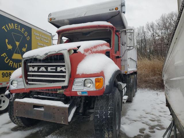 Изображение 2 2003 MACK 700 CV700 2003 с VIN 1M2AG11C13M003819