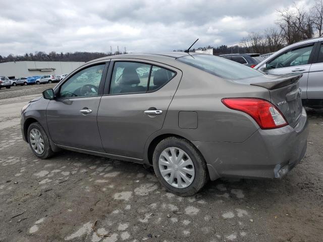 Obraz 2 z 2017 NISSAN VERSA S 2017 z VIN 3N1CN7AP6HL849733