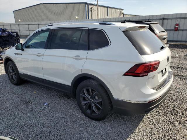Image 2 of 2023 VOLKSWAGEN TIGUAN SE 2023 with VIN 3VVMB7AX0PM103413