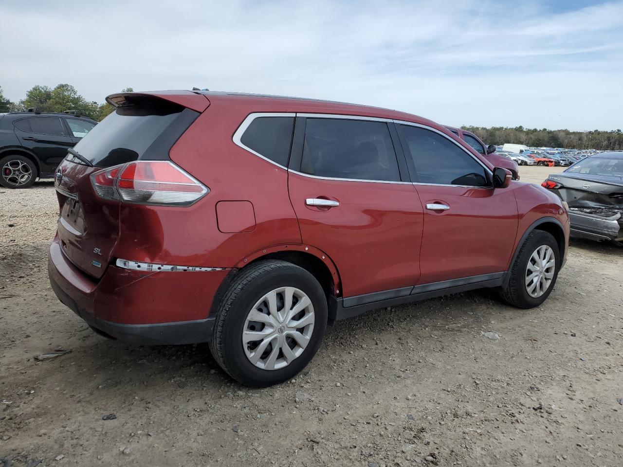 Image 3 of 2014 NISSAN ROGUE S 2014 with VIN 5N1AT2MTXEC863076