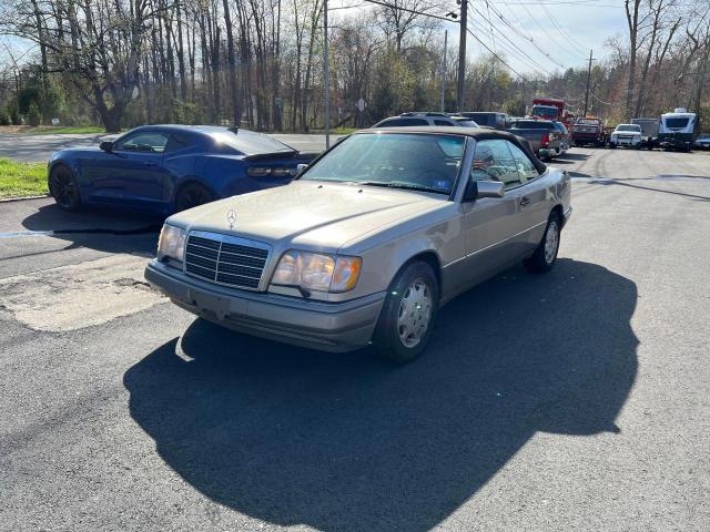 Image 1 of 1995 MERCEDES-BENZ E 320 1995 with VIN WDBEA66E8SC279772