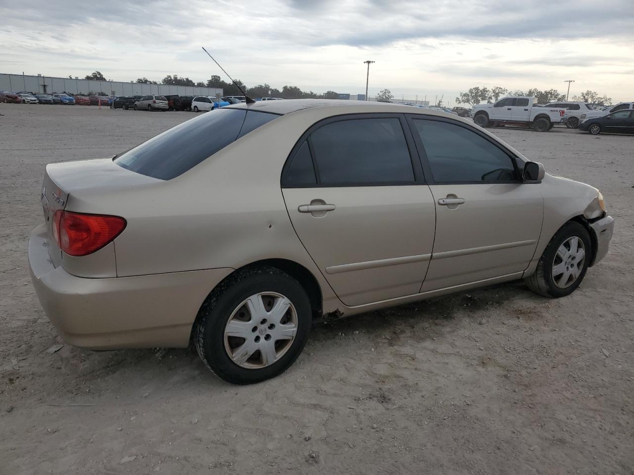 Image 3 of 2005 TOYOTA COROLLA CE 2005 with VIN 1NXBR30E75Z414335