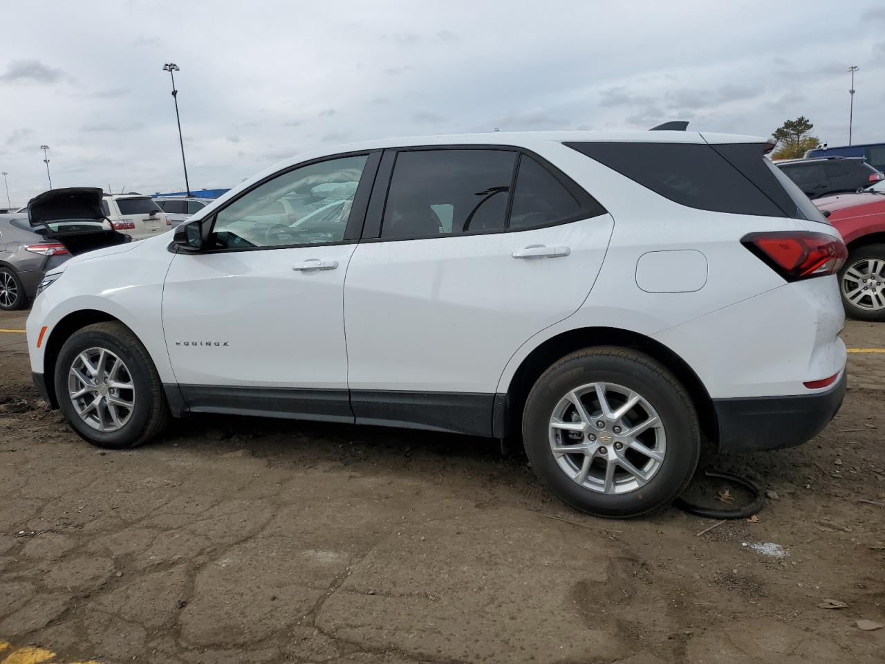 Image 2 of 2024 CHEVROLET EQUINOX LS 2024 with VIN 3GNAXHEG5RL155249