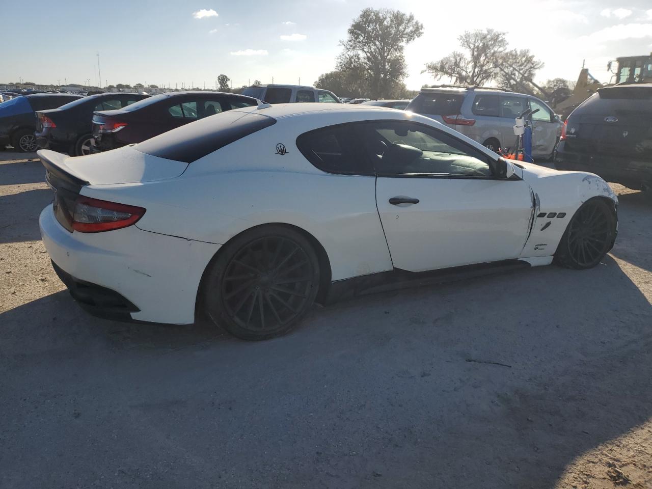 Image 3 of 2013 MASERATI GRANTURISMO S 2013 with VIN ZAM45VLA9D0074510