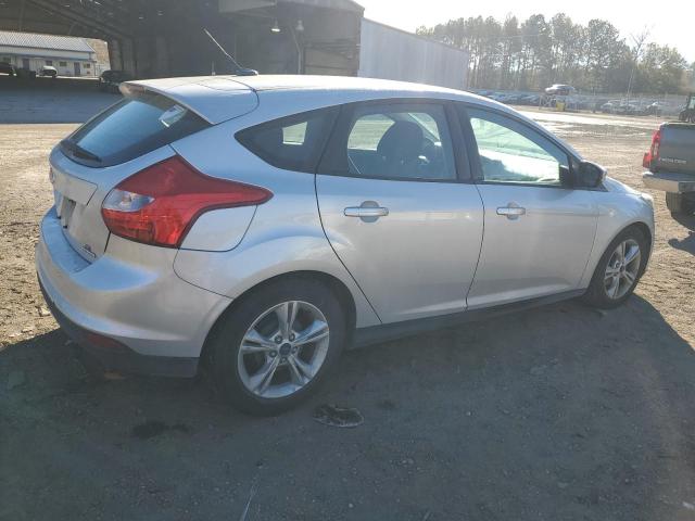 Image 3 of 2014 FORD FOCUS SE 2014 with VIN 1FADP3K24EL312542