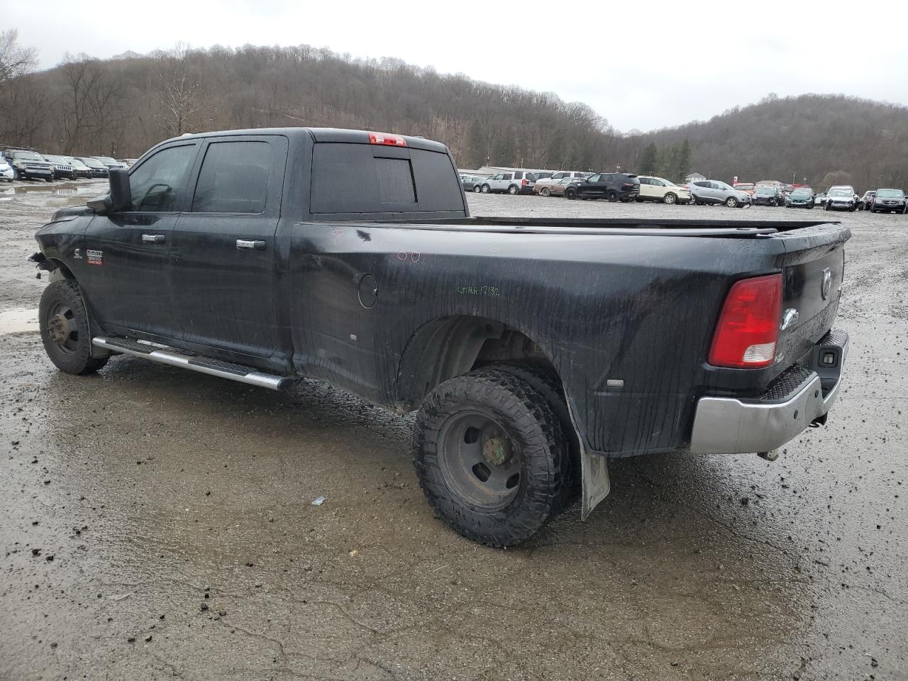 Image 2 of 2010 DODGE RAM 3500  2010 with VIN 3D73Y4CL7AG140178