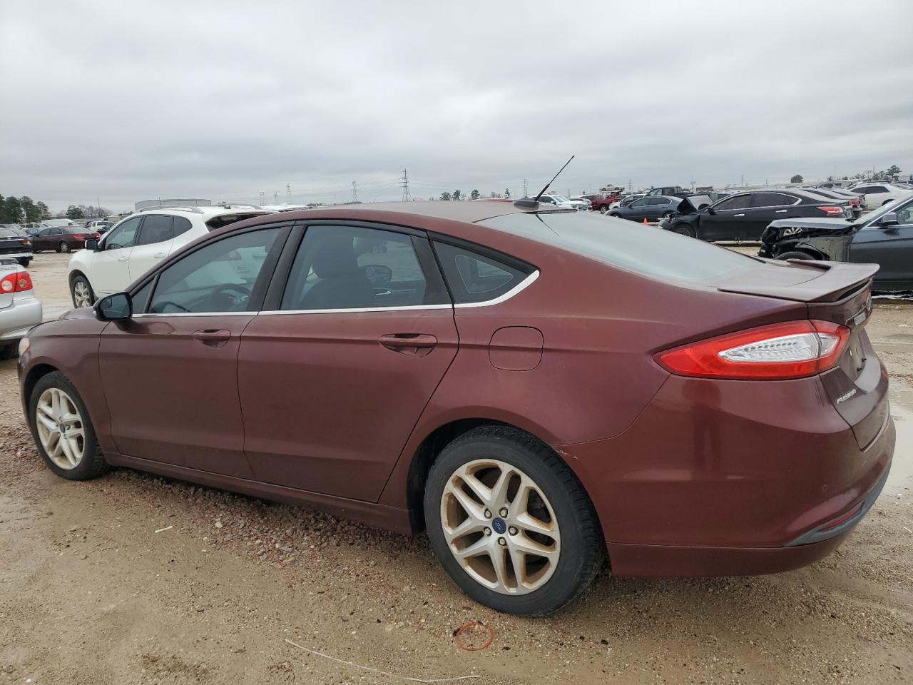 Obraz 2 z 2015 FORD FUSION SE 2015 z VIN 3FA6P0H74FR160095
