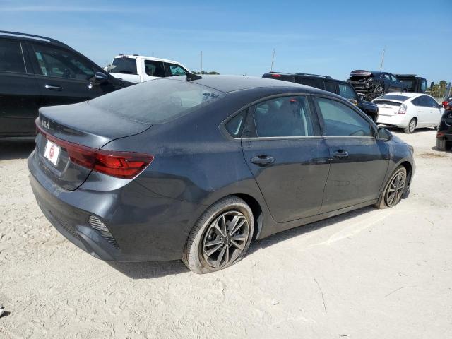 Obraz 3 z 2023 KIA FORTE LX 2023 z VIN 3KPF24AD4PE640436