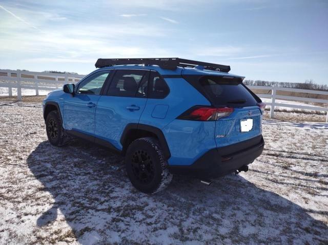 Image 3 of 2021 TOYOTA RAV4 LE 2021 with VIN 4T3M6RFV6MU027356